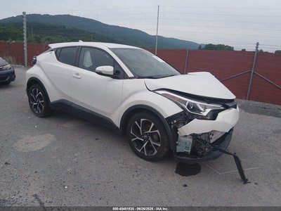 NMTKHMBX3JR****** 2018 Toyota C-HR