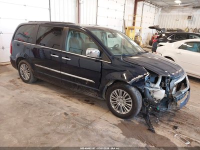 2C4RC1CG0ER****** 2014 Chrysler Town & Country