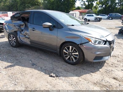 2021 Nissan Versa