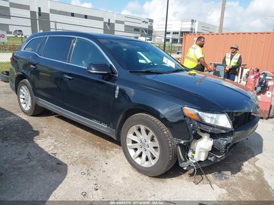 2LMHJ5NK5JB****** 2018 Lincoln MKT