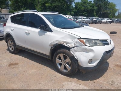 2T3WFREV3FW****** 2015 Toyota RAV4