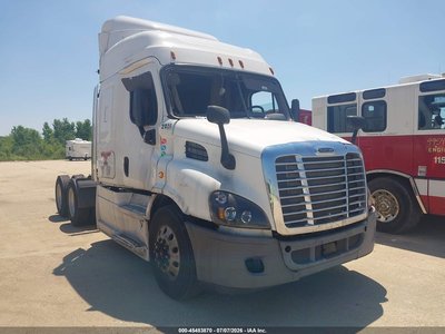 3AKJGHDV5GS****** 2016 Freightliner Cascadia