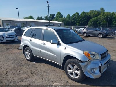 JTEHD20V456****** 2005 Toyota RAV4