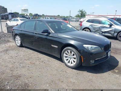 WBAKC8C52BC****** 2011 BMW 7 Series