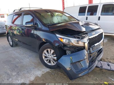2016 Kia Sedona