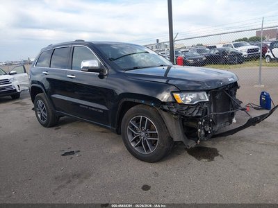 1C4RJFBG5JC****** 2018 Jeep Grand Cherokee