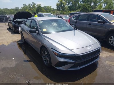 KMHLM4DG6SU****** 2025 Hyundai Elantra