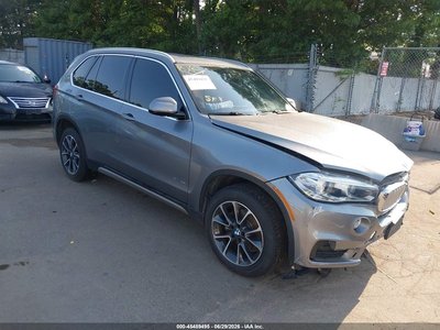 5UXKR0C58J0****** 2018 BMW X5