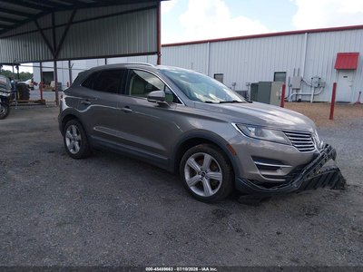 5LMCJ1C94HU****** 2017 Lincoln MKC