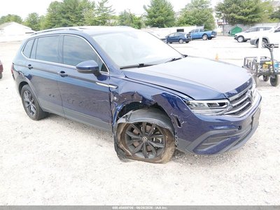 3VVMB7AX4RM****** 2024 Volkswagen Tiguan