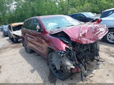 1C4RJFAG5JC****** 2018 Jeep Grand Cherokee
