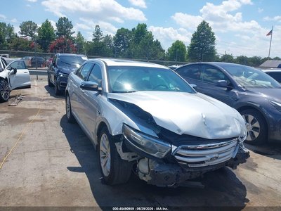 2016 Ford Taurus