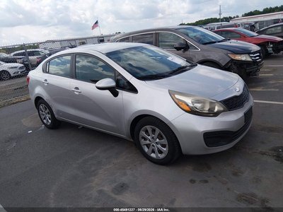 KNADM4A3XD6****** 2013 Kia Rio