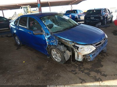 1FAHP3FNXAW****** 2010 Ford Focus