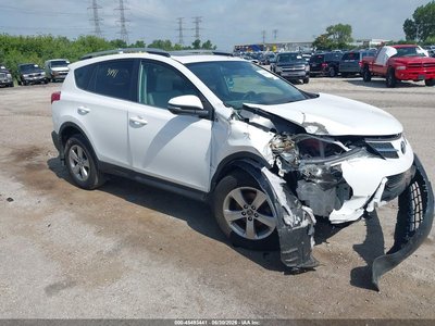 2T3RFREV6FW****** 2015 Toyota RAV4