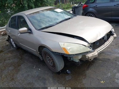 1HGCM56373A****** 2003 Honda Accord