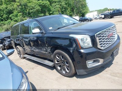 1GKS2HKJ7JR****** 2018 GMC Yukon XL