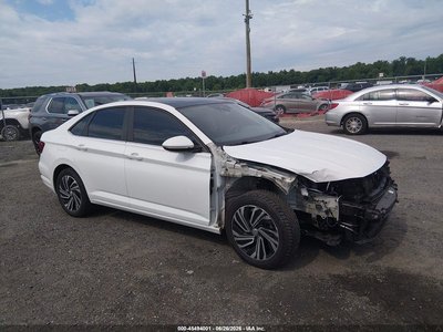 3VWG57BU7MM****** 2021 Volkswagen Jetta