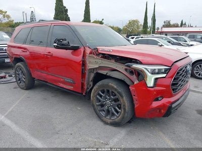 7SVAAABA4PX****** 2023 Toyota Sequoia