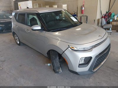 KNDJ23AU7L7****** 2020 Kia Soul