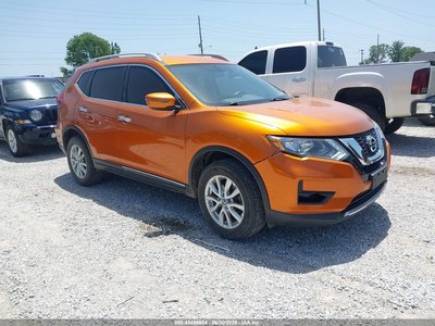 5N1AT2MV4JC****** 2018 Nissan Rogue