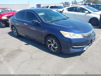 1HGCR2F37GA****** 2016 Honda Accord