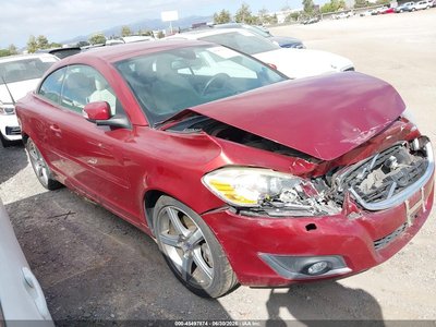 YV1672MCXDJ****** Salvage and Wrecked 2013 Volvo C70 in San Diego
