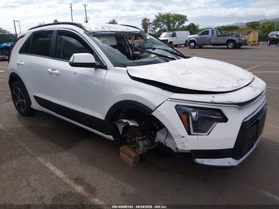 KNDCR3LE7R5****** 2024 Kia Niro