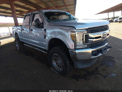 1FT7W2BT7JE****** 2018 Ford F-250