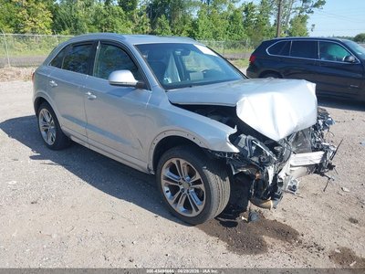 WA1BFCFS3GR****** 2016 Audi Q3