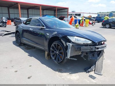 5YJSA1H10EF****** 2014 Tesla Model S