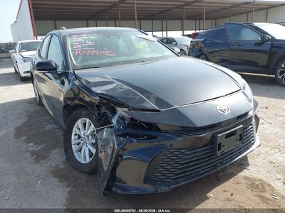2025 Toyota Camry Hybrid