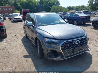 WA1C4BFY2M2****** 2021 Audi SQ5