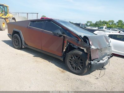 7G2CEHEE0RA****** 2024 Tesla Cybertruck