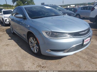 2015 Chrysler 200