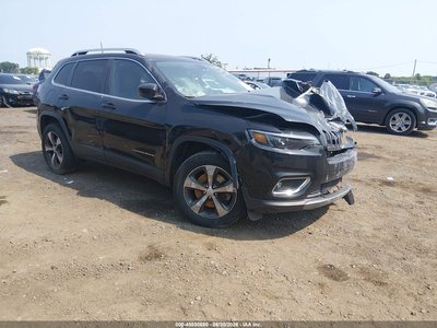 1C4PJMDX7KD****** 2019 Jeep Cherokee