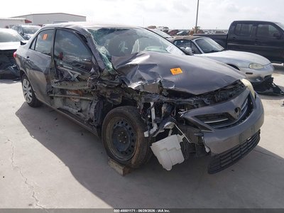 5YFBU4EE2DP****** 2013 Toyota Corolla