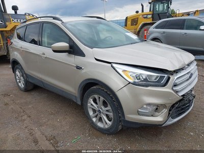1FMCU9HD4JU****** 2018 Ford Escape