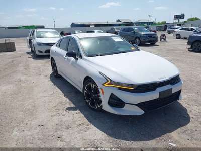 2022 Kia K5