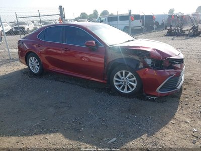 4T1C11AKXMU****** 2021 Toyota Camry