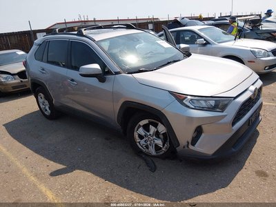 2T3P1RFV2MC****** 2021 Toyota RAV4
