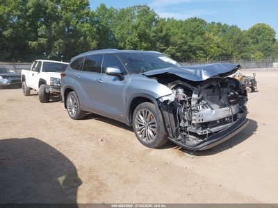 2022 Toyota Highlander