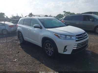 2017 Toyota Highlander