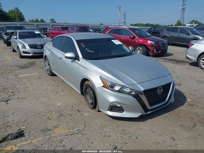 2020 Nissan Altima