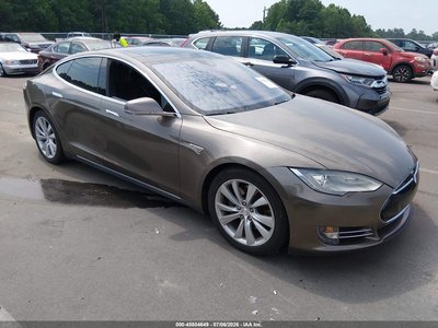 5YJSA1E25GF****** 2016 Tesla Model S