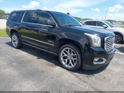 1GKS2HKJ6LR****** 2020 GMC Yukon XL
