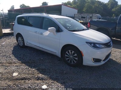 2018 Chrysler Pacifica