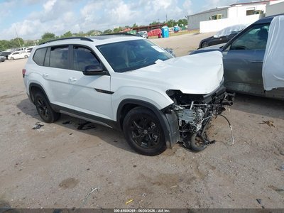 1V2CN2CA2TC****** 2026 Volkswagen Atlas