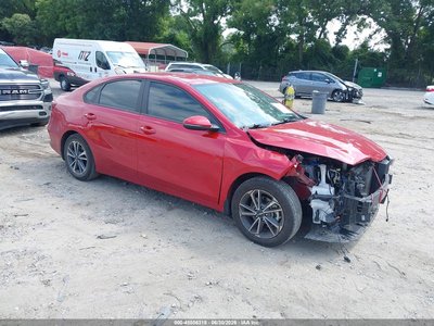 3KPF24AD6NE****** 2022 Kia Forte