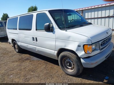 1FTRE14W5XH****** 1999 Ford E-150